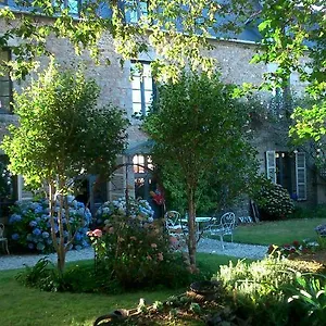 la-demeure-du-collectionneur.inbrittany.com/