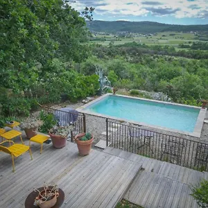  Bed & Breakfast Le Petit Mas